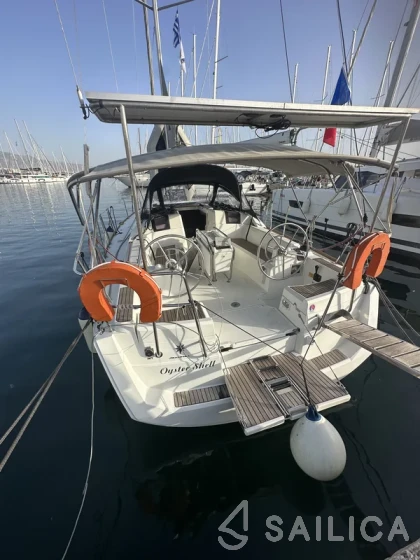 Sun Odyssey 379 - Yacht Charter Sailica