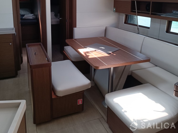 Oceanis 46.1 - Yacht Charter Sailica