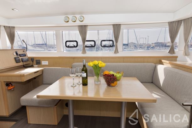 Lagoon 39 - Yacht Charter Sailica