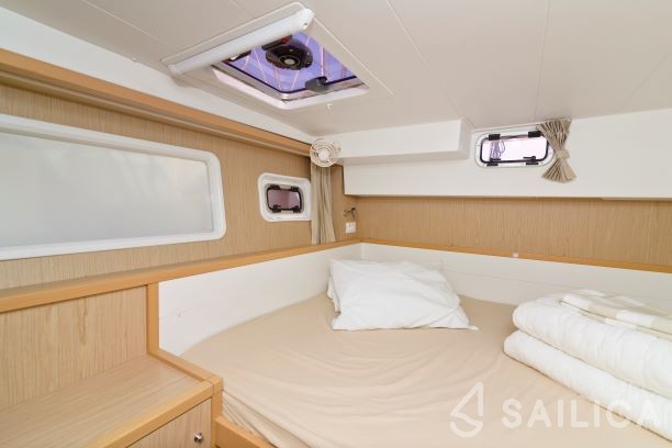 Lagoon 39 - Yacht Charter Sailica