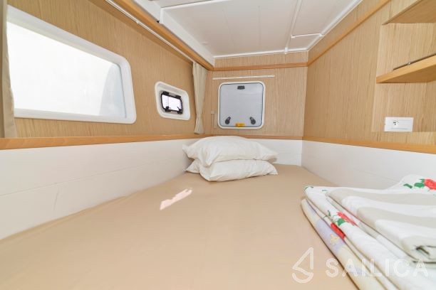 Lagoon 39 - Yacht Charter Sailica