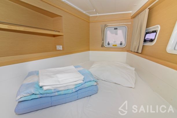 Lagoon 39 - Yacht Charter Sailica
