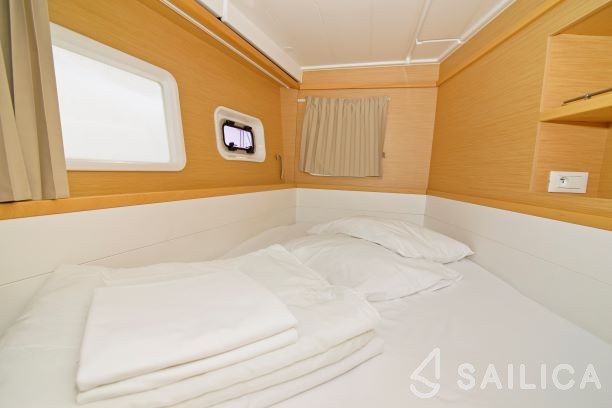 Lagoon 39 - Yacht Charter Sailica