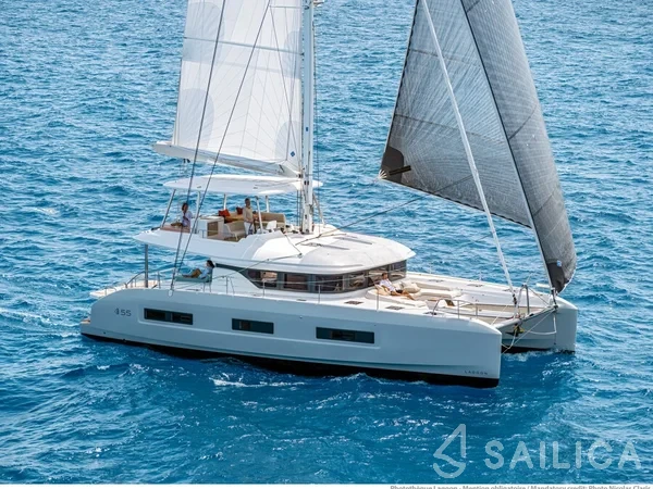 Lagoon 55 - Yacht Charter Sailica