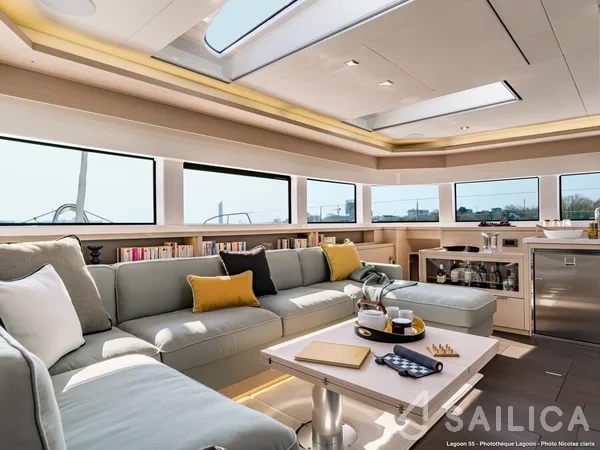 Lagoon 55 - Yacht Charter Sailica