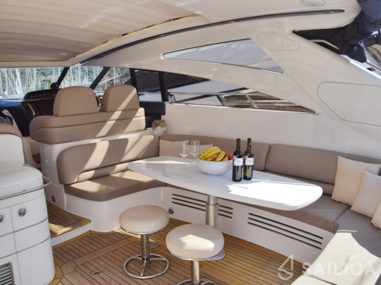Princess V 58 - Yacht Charter Sailica