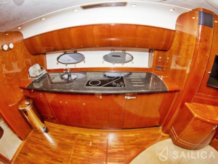 Princess V 58 - Yacht Charter Sailica
