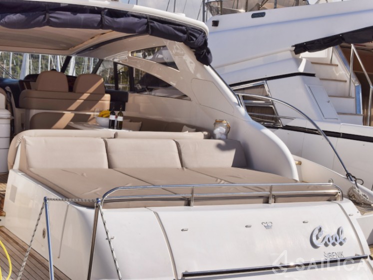 Princess V 58 - Yacht Charter Sailica