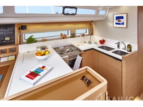 Sun Odyssey 490 - Yacht Charter Sailica