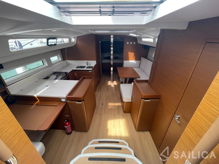 Sun Odyssey 440 - Yacht Charter Sailica