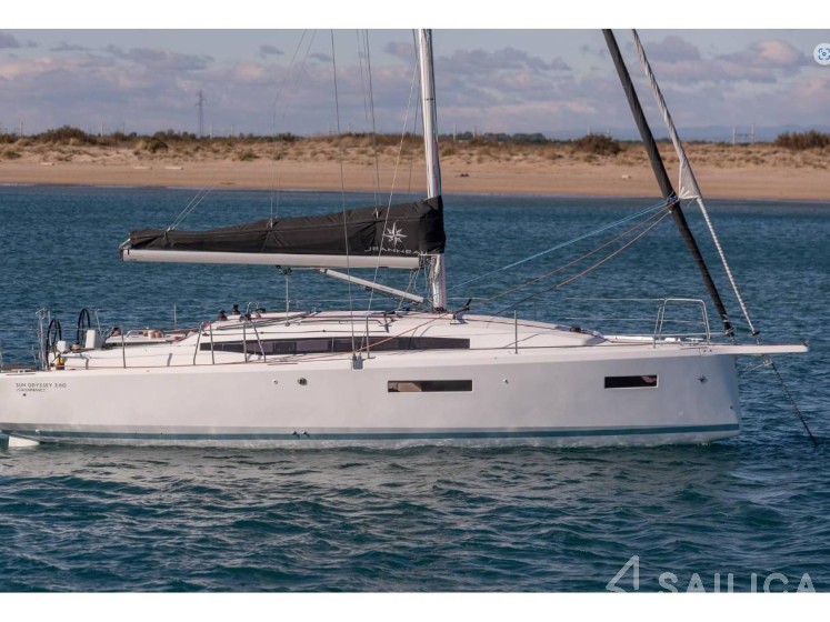 Sun Odyssey 380 - Yacht Charter Sailica