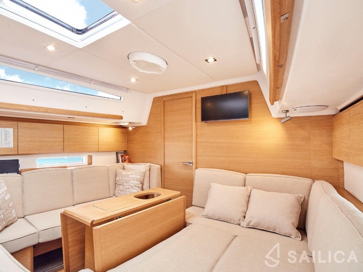 Elan E5 - Yacht Charter Sailica