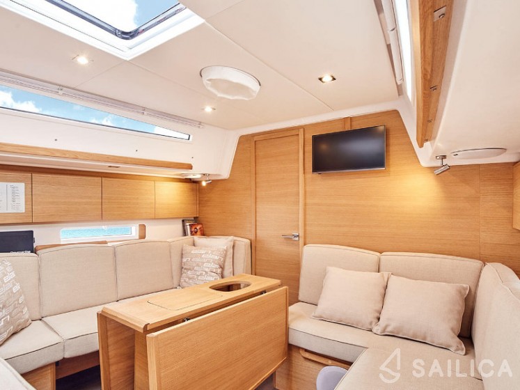 Elan E5 - Yacht Charter Sailica