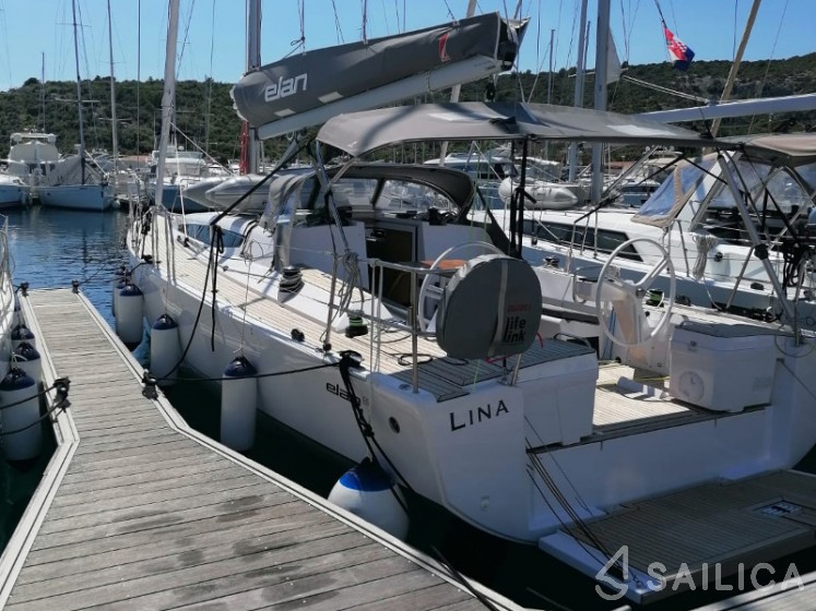 Elan E5 - Yacht Charter Sailica