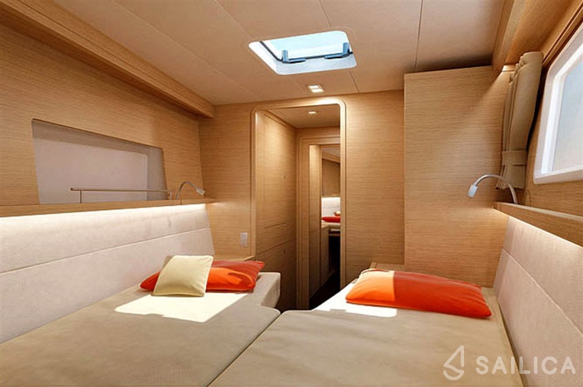 Lagoon 450 - Yacht Charter Sailica