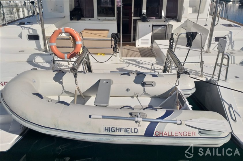 Lagoon 450 - Yacht Charter Sailica