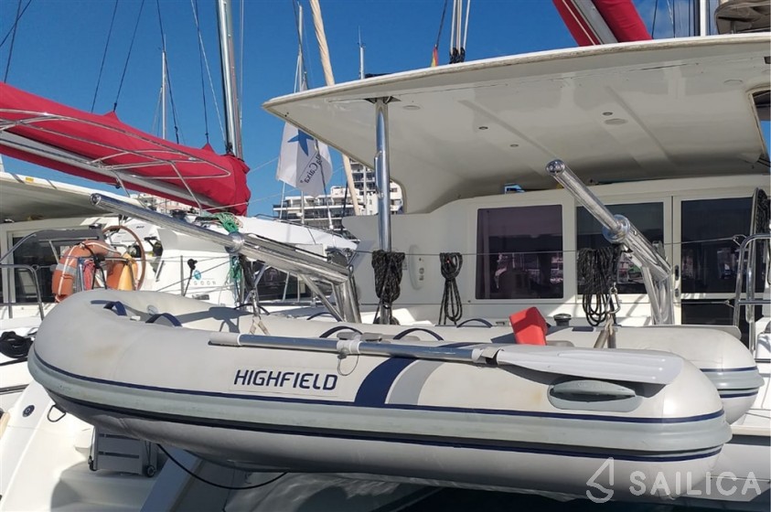 Lagoon 450 - Yacht Charter Sailica