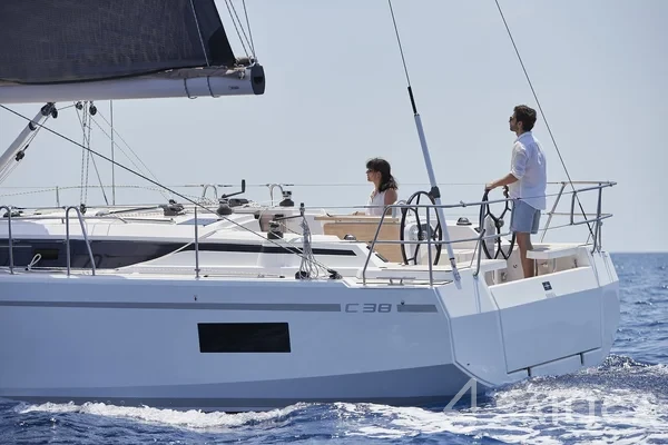 Bavaria C38 - Yacht Charter Sailica