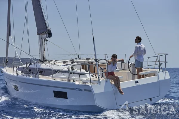 Bavaria C38 - Yacht Charter Sailica