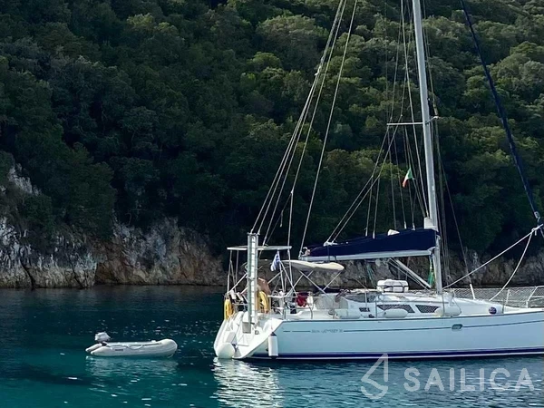 Sun Odyssey 35 - Yacht Charter Sailica