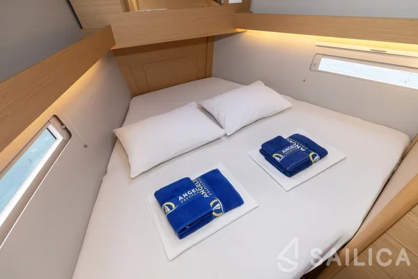 Dufour 390 - Yacht Charter Sailica