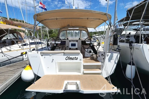 Dufour 390 - Yacht Charter Sailica