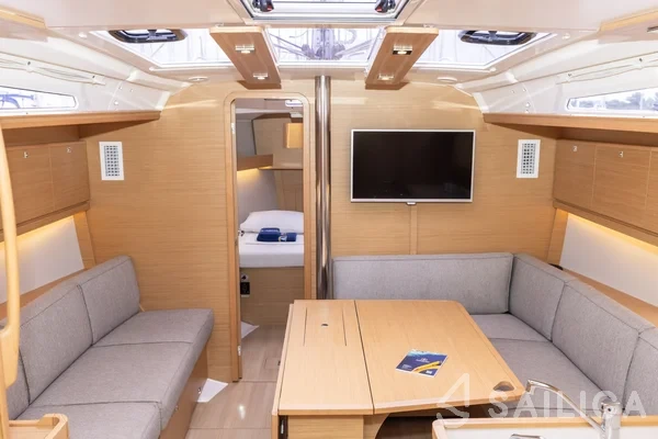Dufour 390 - Yacht Charter Sailica