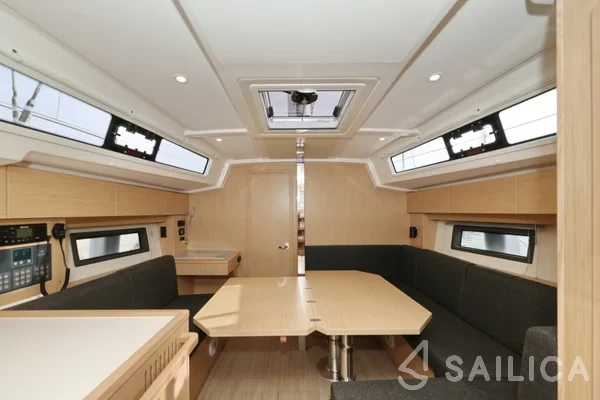 Bavaria C38 - Yacht Charter Sailica