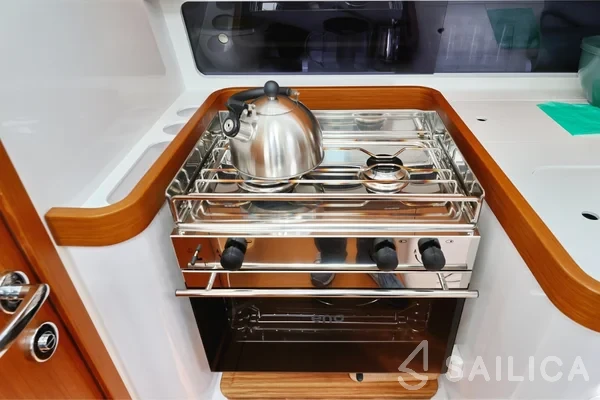 First 36 - Yacht Charter Sailica