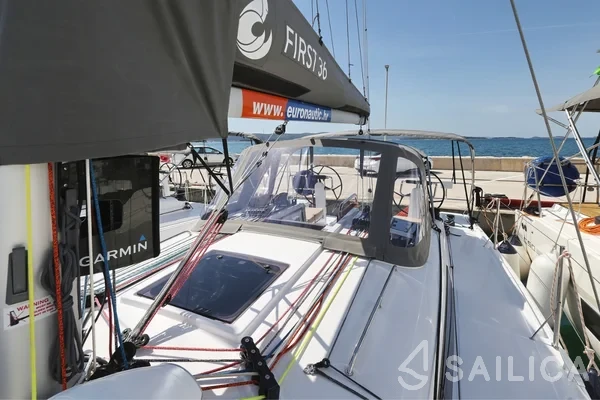 First 36 - Yacht Charter Sailica