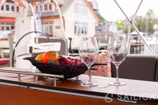 Dufour 530 - Yacht Charter Sailica