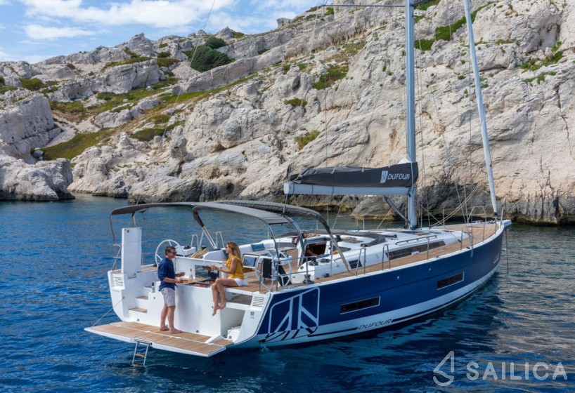 Dufour 530 - Yacht Charter Sailica