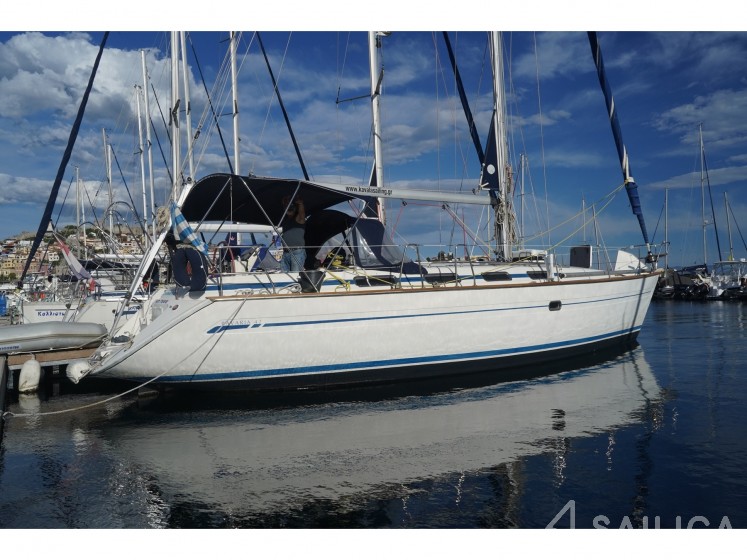 Bavaria 42 - Yacht Charter Sailica
