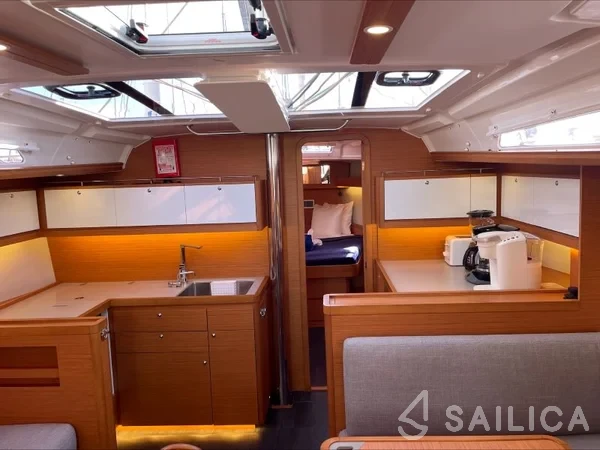 Dufour 430 - Yacht Charter Sailica