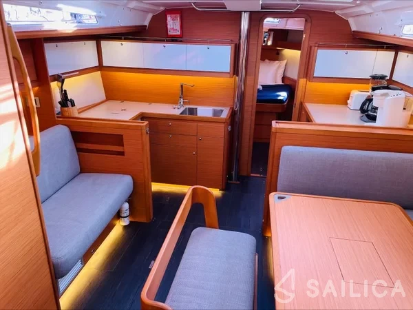 Dufour 430 - Yacht Charter Sailica