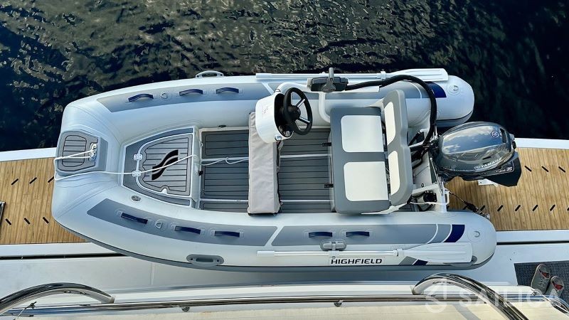 MY5 - Yacht Charter Sailica