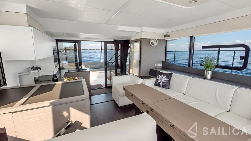 MY5 - Yacht Charter Sailica