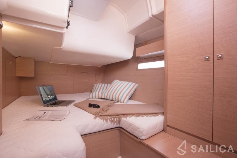 Dufour 41 - Yacht Charter Sailica