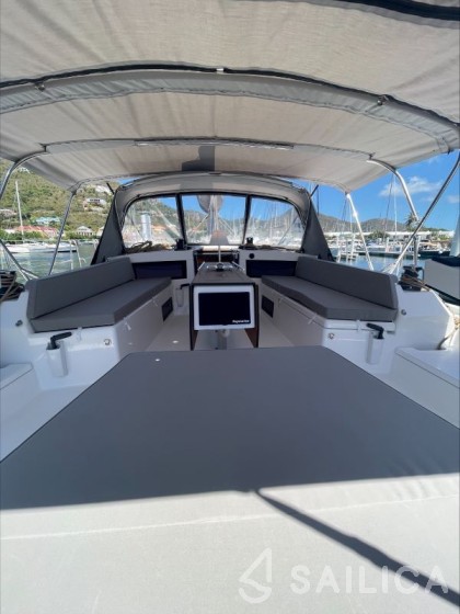 Dufour 470 - Yacht Charter Sailica