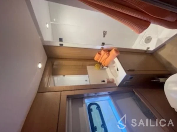 Bali 4.4 - Yacht Charter Sailica