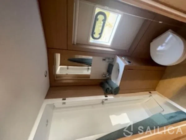 Bali 4.4 - Yacht Charter Sailica