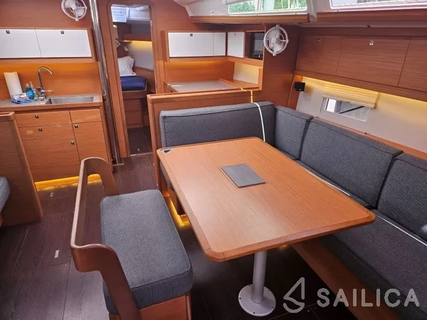 Dufour 430 - Yacht Charter Sailica