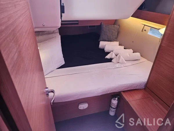 Dufour 430 - Yacht Charter Sailica