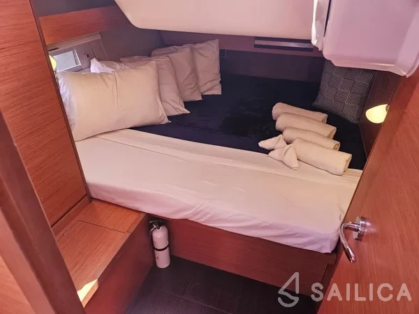 Dufour 430 - Yacht Charter Sailica