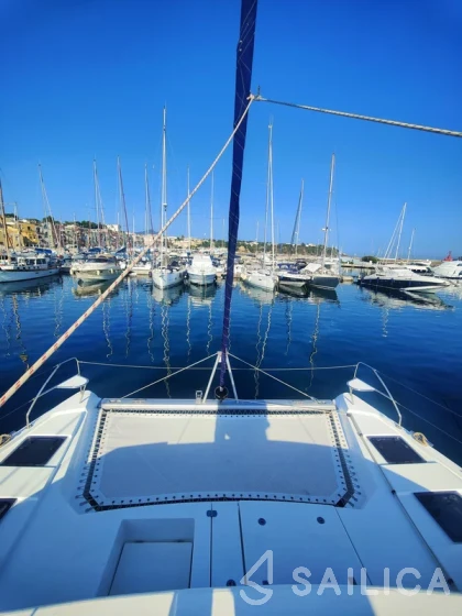 Leopard 42 - Yacht Charter Sailica