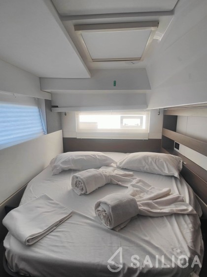 Leopard 42 - Yacht Charter Sailica