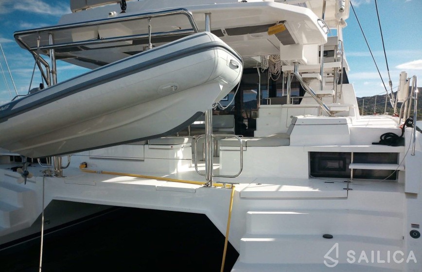 Leopard 50 - Yacht Charter Sailica