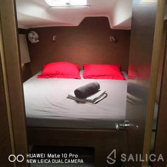 Lagoon 380 - Yacht Charter Sailica