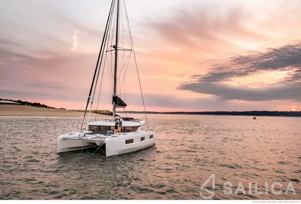 Lagoon 46  - Yacht Charter Sailica