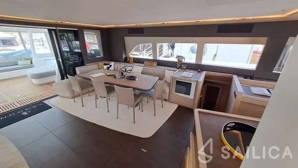 Lagoon Seventy 7 - Yacht Charter Sailica